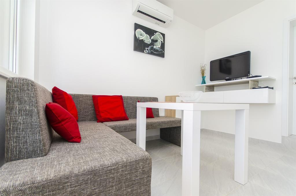 Apartment Mirjana Rogoznica  Zewnętrze zdjęcie